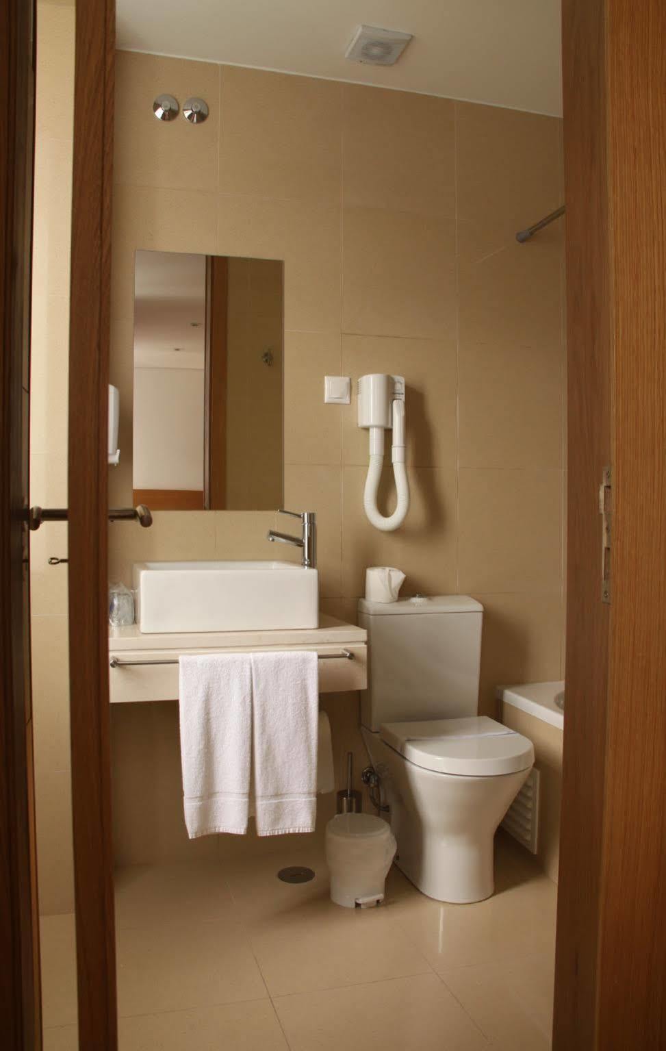 Hotel Zenite Angra do Heroísmo Kültér fotó